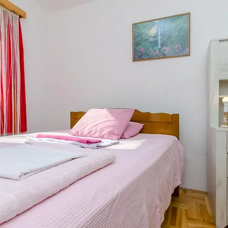 Vlado Apartmán